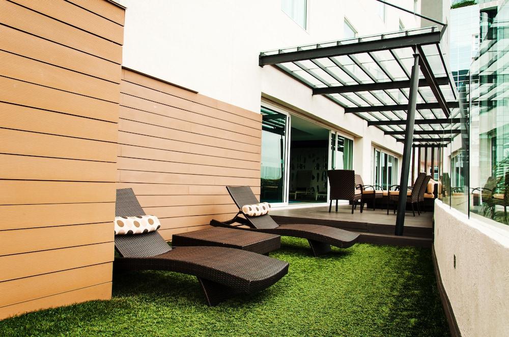 Casa Business Celaya Hotel