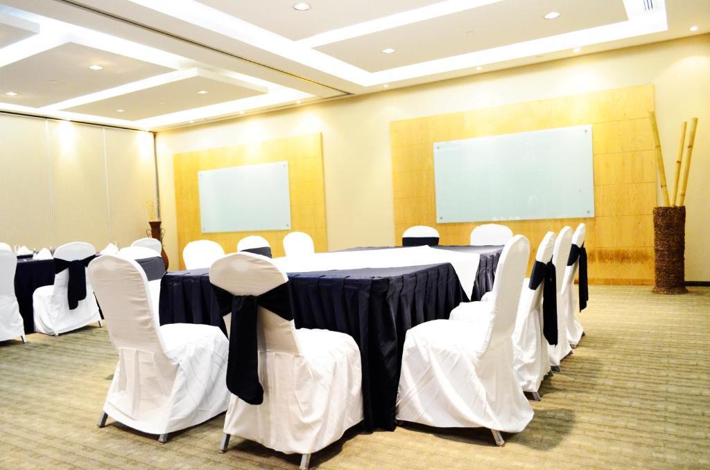 Casa Business Celaya 5*